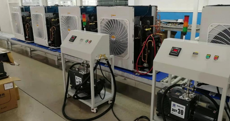 中央空调抽空和冷媒的高精度灌注