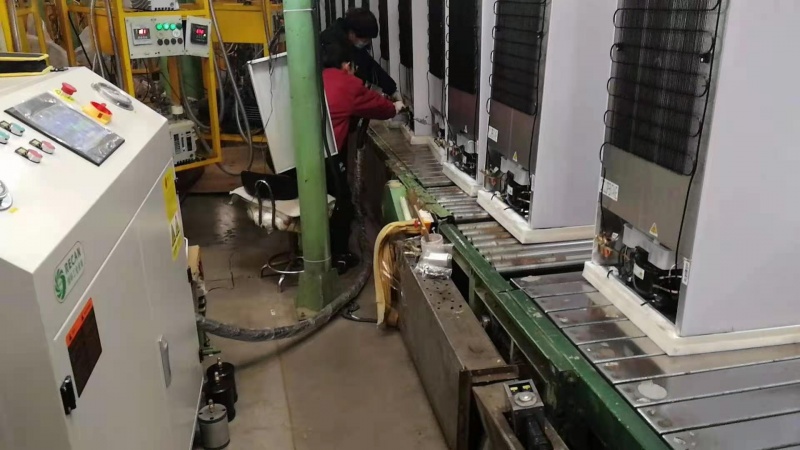 双枪冷媒灌注机用于家用冰箱生产